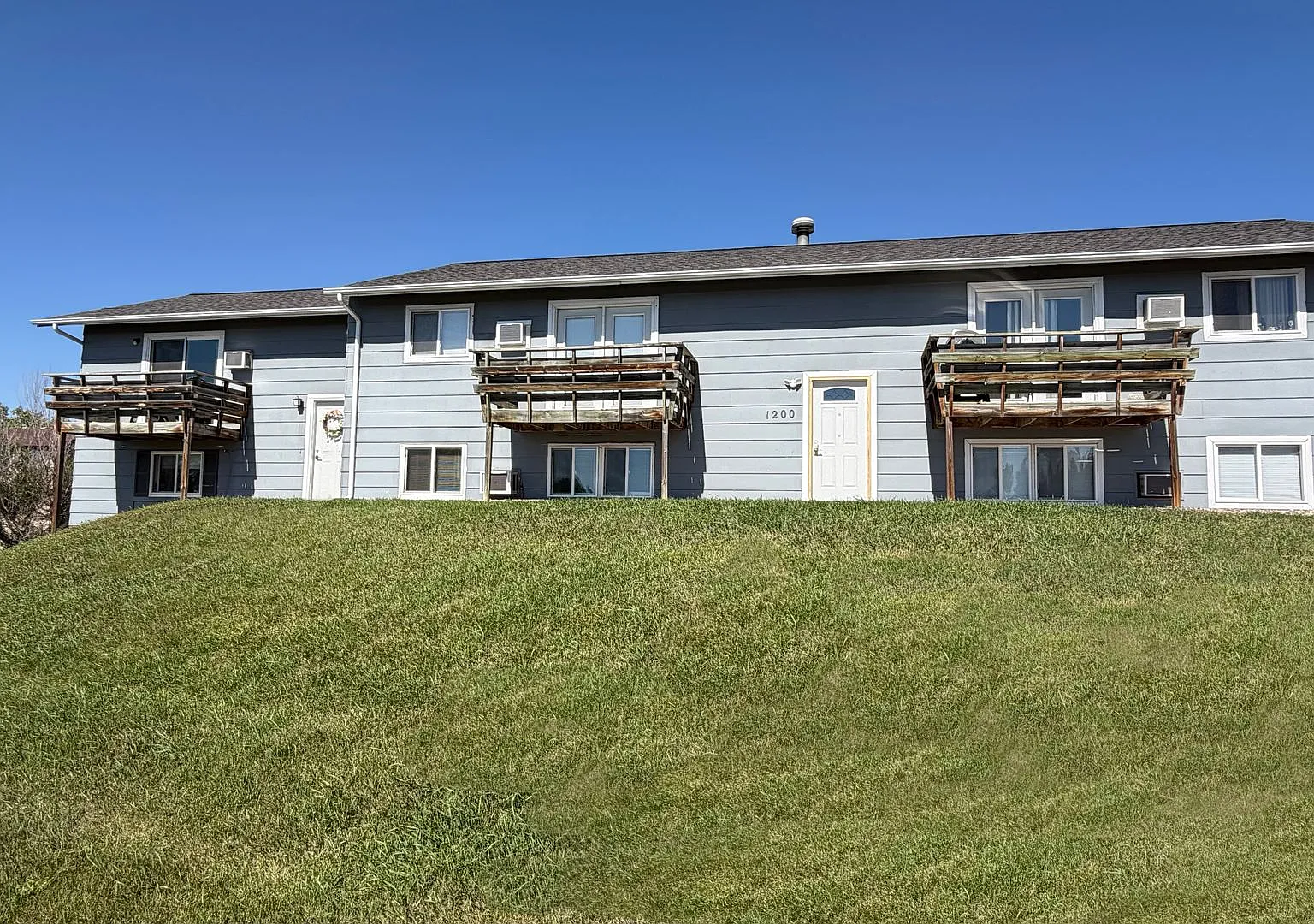 1200 Glacial Drive — Photo 2