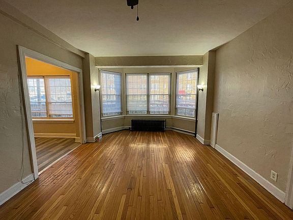 5th image of 3541 N Meridian St APT 205