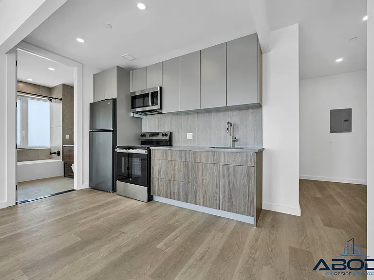 172-02 Hillside Ave #4H — Photo 11
