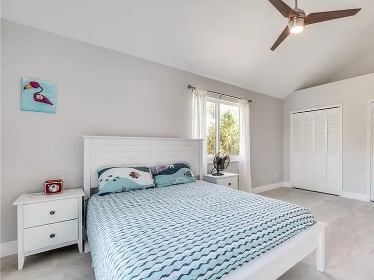 785 Rabbit Rd — Photo 16