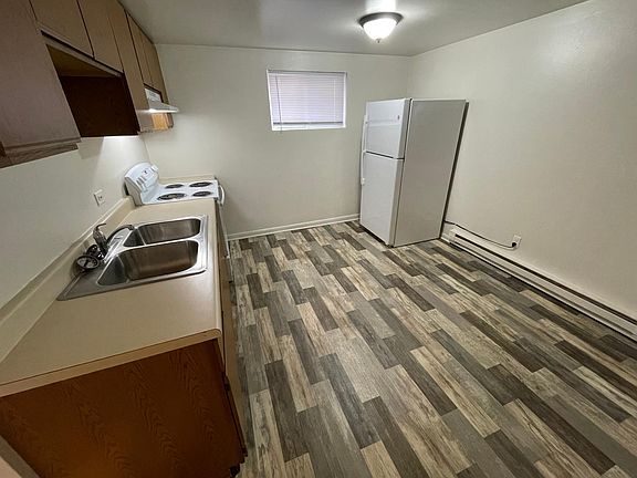 5th image of 1015 Sheridan Rd APT 1