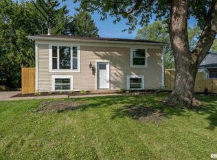 632 31st Ave W, Milan, IL 61264