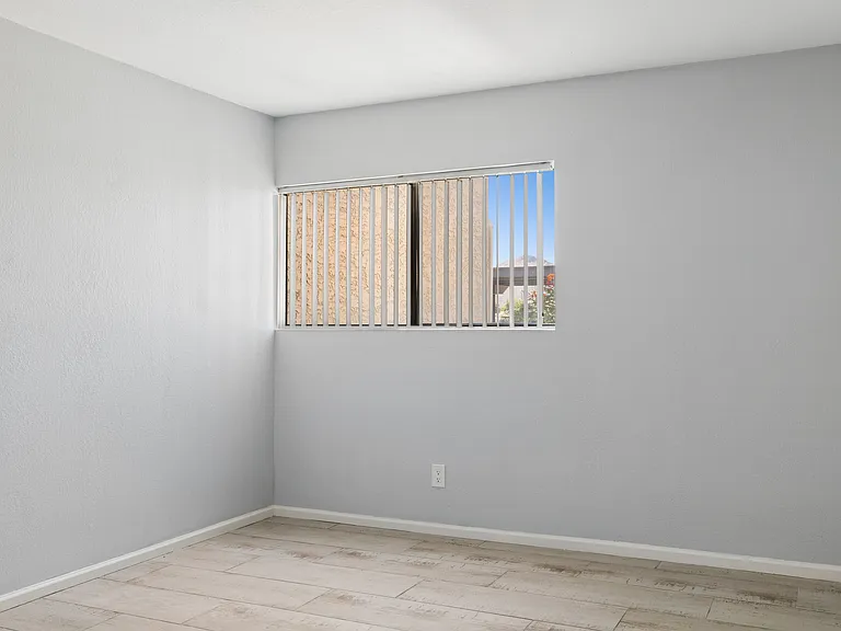 6480 N 82nd St #133 — Photo 16
