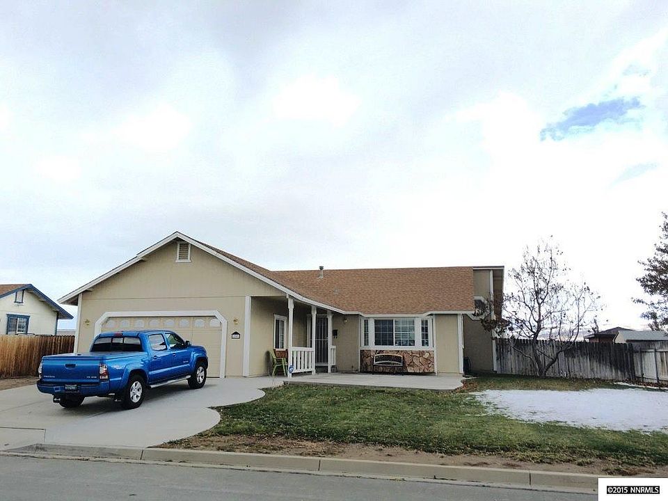 1st image of 290 Nicole Dr