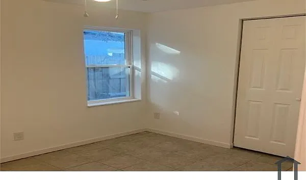 916 1/2 Stinson St #B — Photo 6