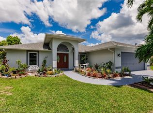 121 SE 17th St, Cape Coral, FL 33990