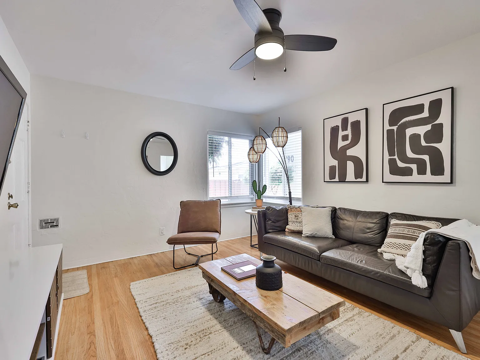 4788 W Mountain View Dr — Photo 3