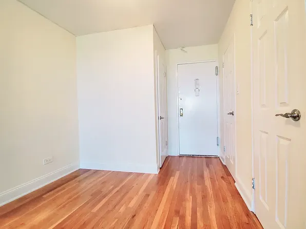 60 Turner Place image 3 of 12