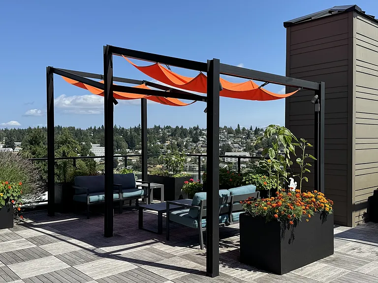 Spyglass Hill Apartments — Photo 20