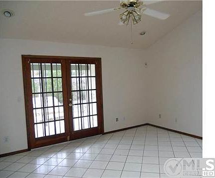 2nd image of 6716 El Parque Dr