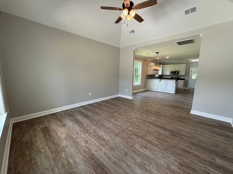 4513 Pintail Pl SW — Photo 3