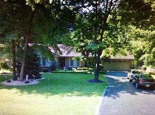 807 Coventry Dr, Webster, NY 14580