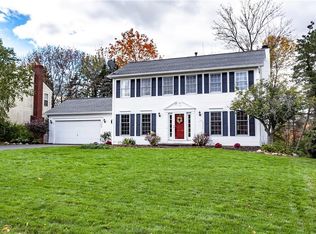 3229 Sunset Dr, Walworth, NY 14568