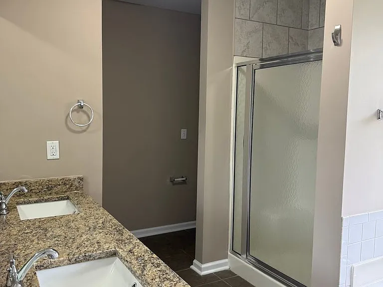 53 Michael Ln — Photo 23