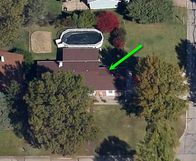 2295 Belfast Dr photo 1