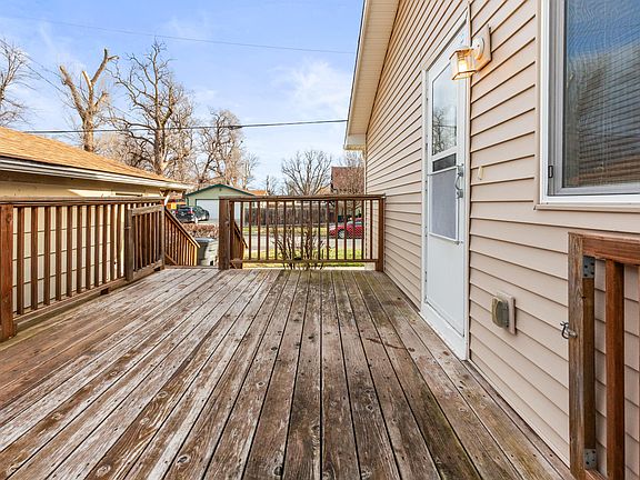 5th image of 400 N 31st St