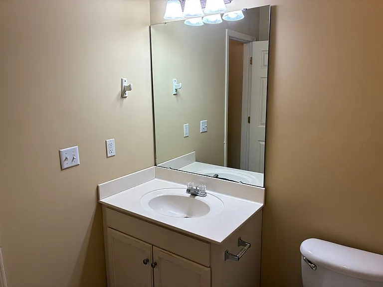 97 Cypress Cir — Photo 8