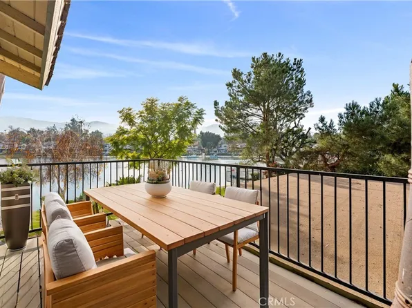 1470 Camelot Dr, Corona, CA 92882