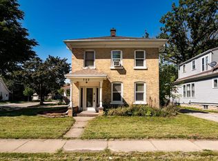 703 N Superior St, Appleton, WI 54911