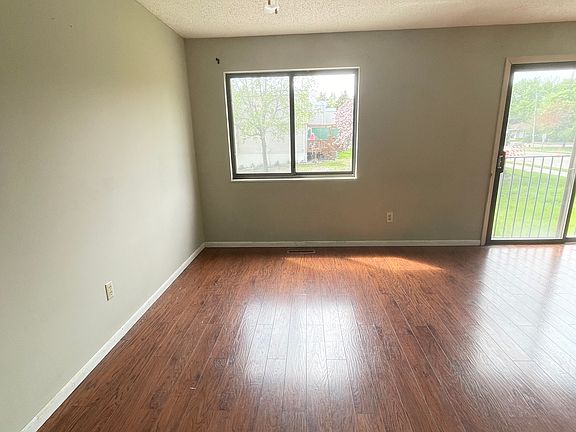 5th image of 6289 W Broadway Ave