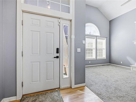 4th image of 2346 W Piatt Ln