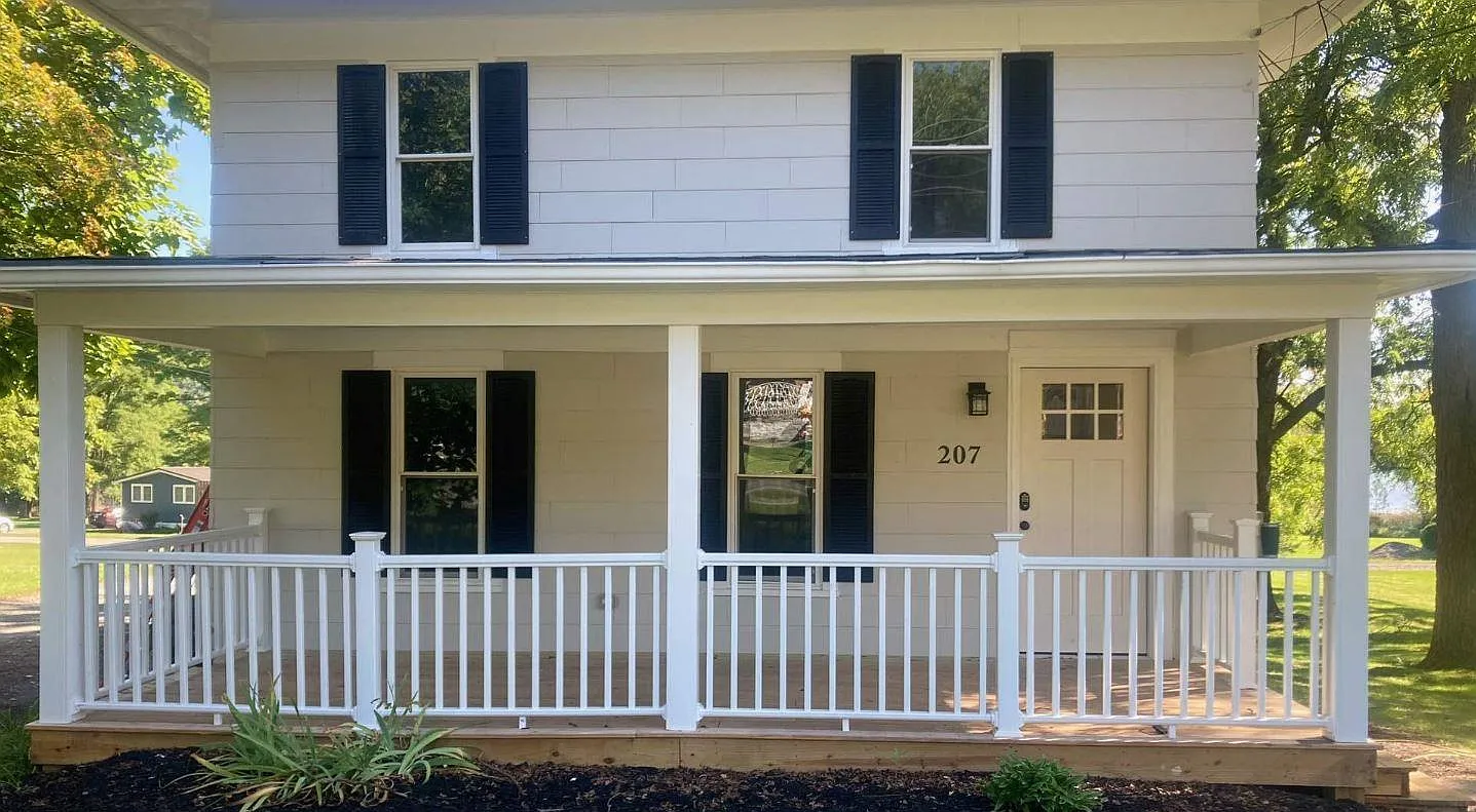 4 bed, 2000 sqft, $2,400 — Photo 3
