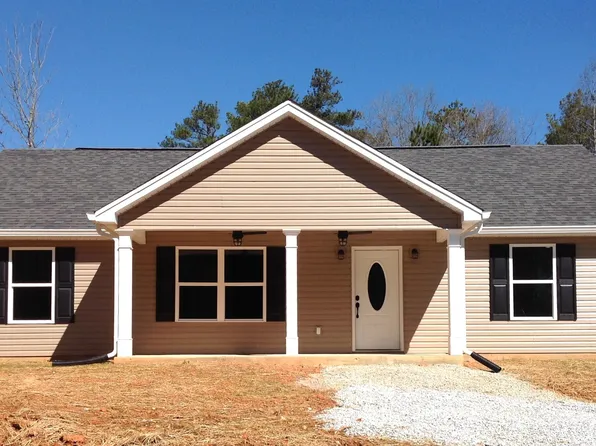 58 Taylor St, Fruithurst, AL 36262