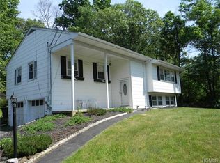 34 Tanya Ln, Mahopac, NY 10541