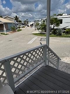 3rd image of 677 Nettles Blvd