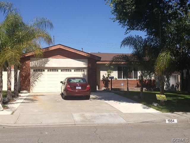 2nd image of 1954 San Simeon St