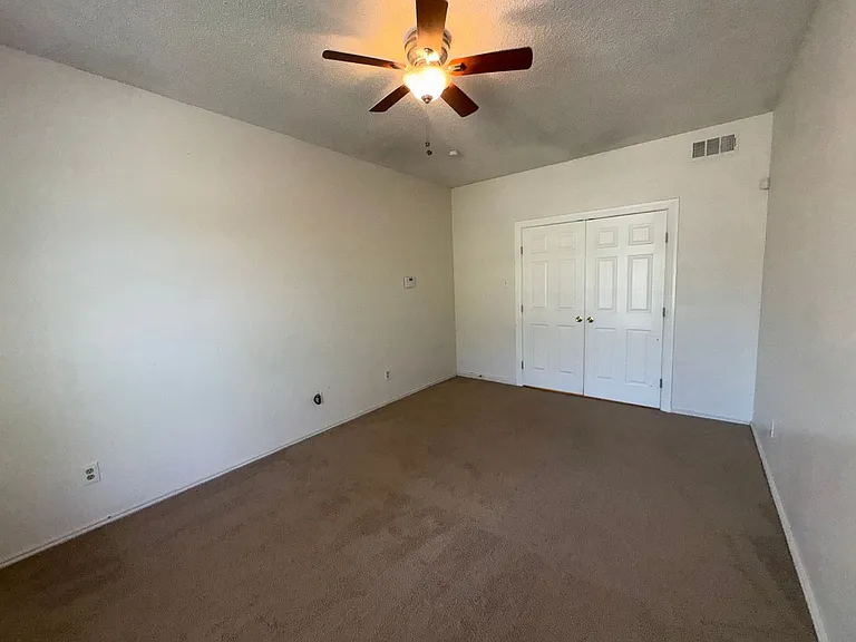 1012 Garden Trl — Photo 22