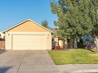 2114 NW 8th St, Redmond, OR
