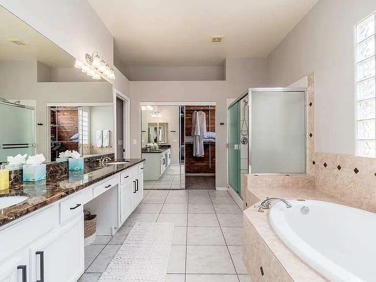 5238 E Helena Dr — Photo 22