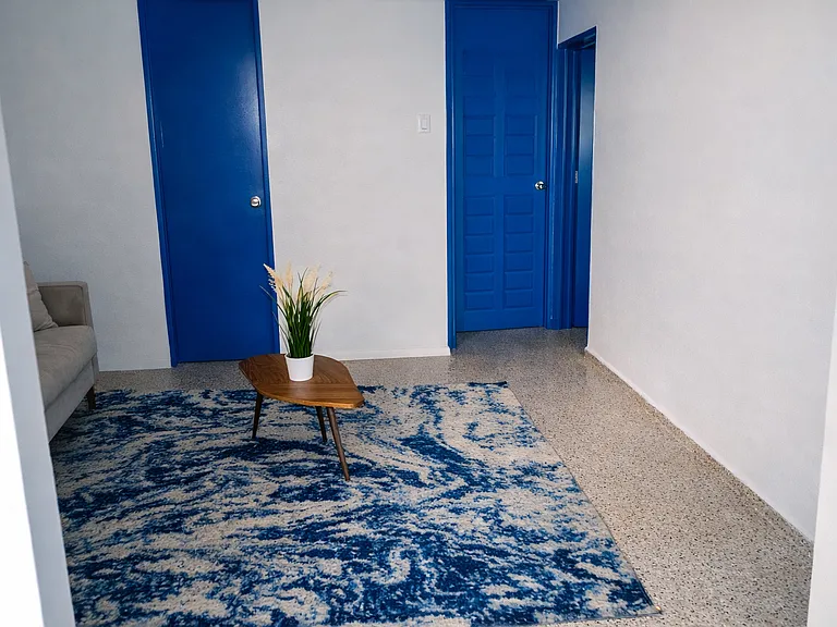 Calle Rosa Imperial — Photo 6