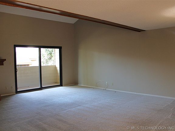 3rd image of 2932 E 84th St #36