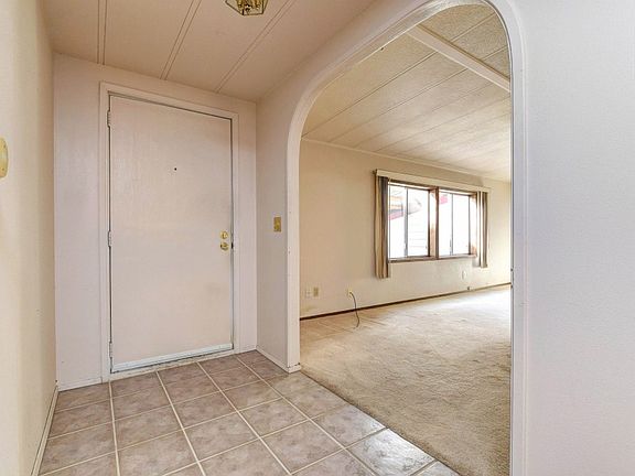 2nd image of 5900 64th St NE Unit 51