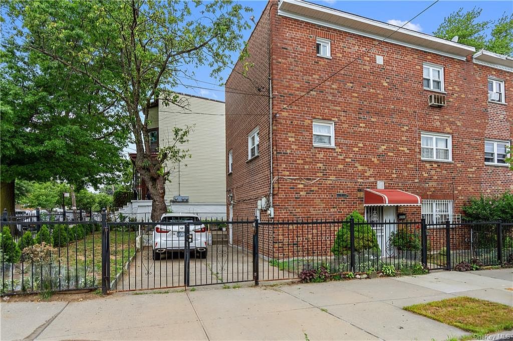 3727 Paulding Avenue, Bronx, NY 10469 Zillow