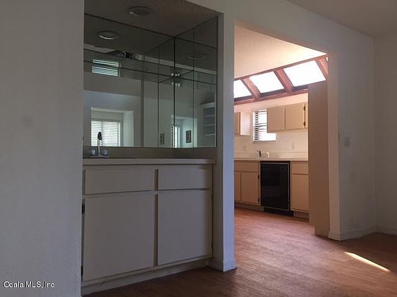 5th image of 1621 NE 2nd St APT 404