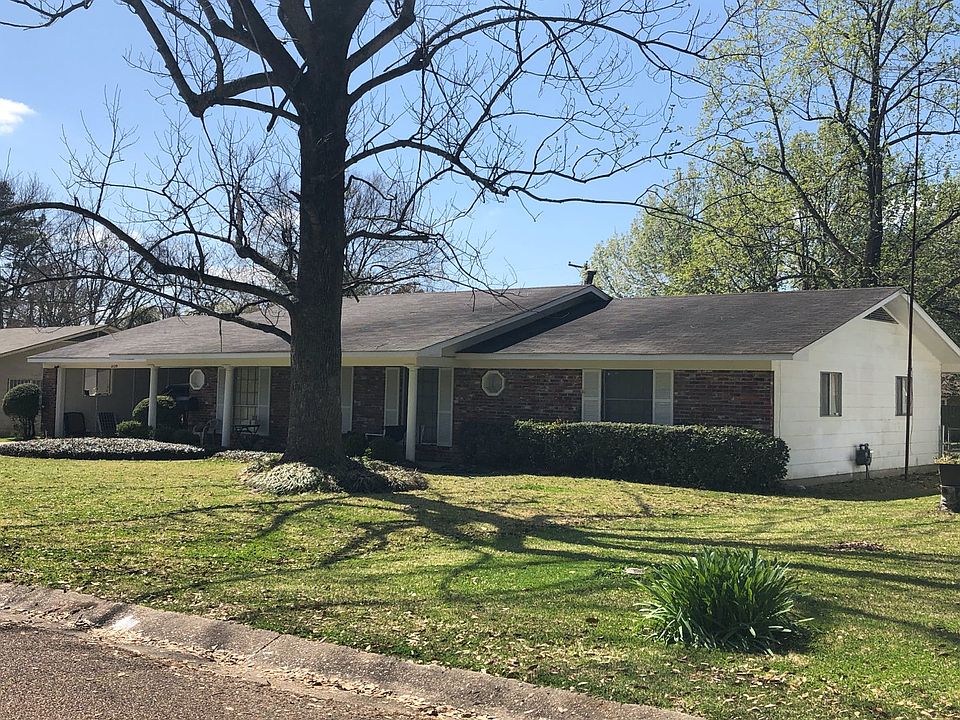 2129 Country Club Dr, Yazoo City, MS 39194 Zillow