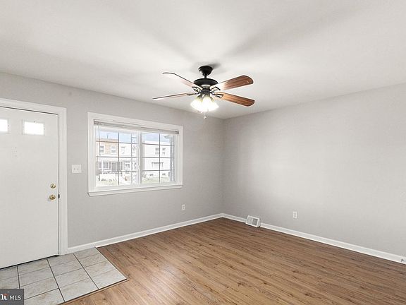 5th image of 8061 Gray Haven Rd