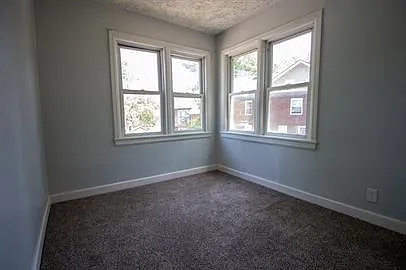 1510 SE Riverside Dr — Photo 41