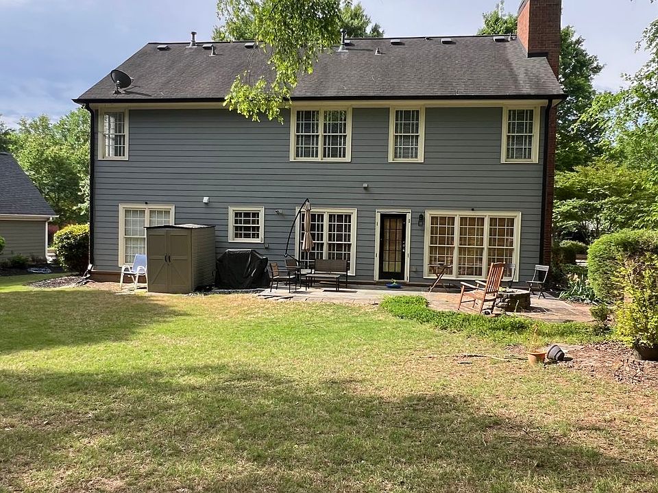 2nd image of 8002 Allerton Ln