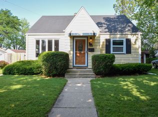 7944 42nd Ave, Kenosha, WI 53142
