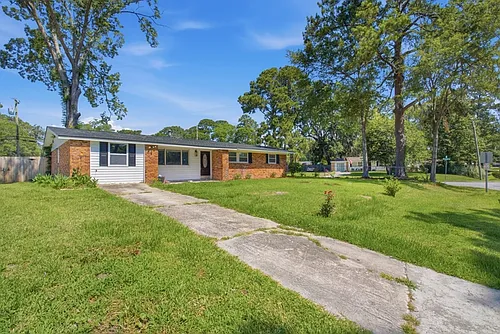 12433 Deerfield Rd Photo 1