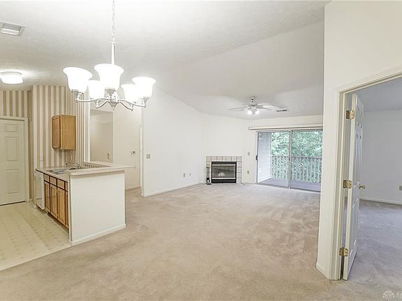 4th image of 6635 Brigham Sq APT 3