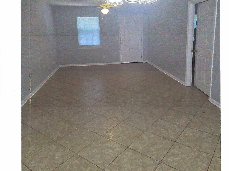 155 Winter Chase Ln — Photo 5