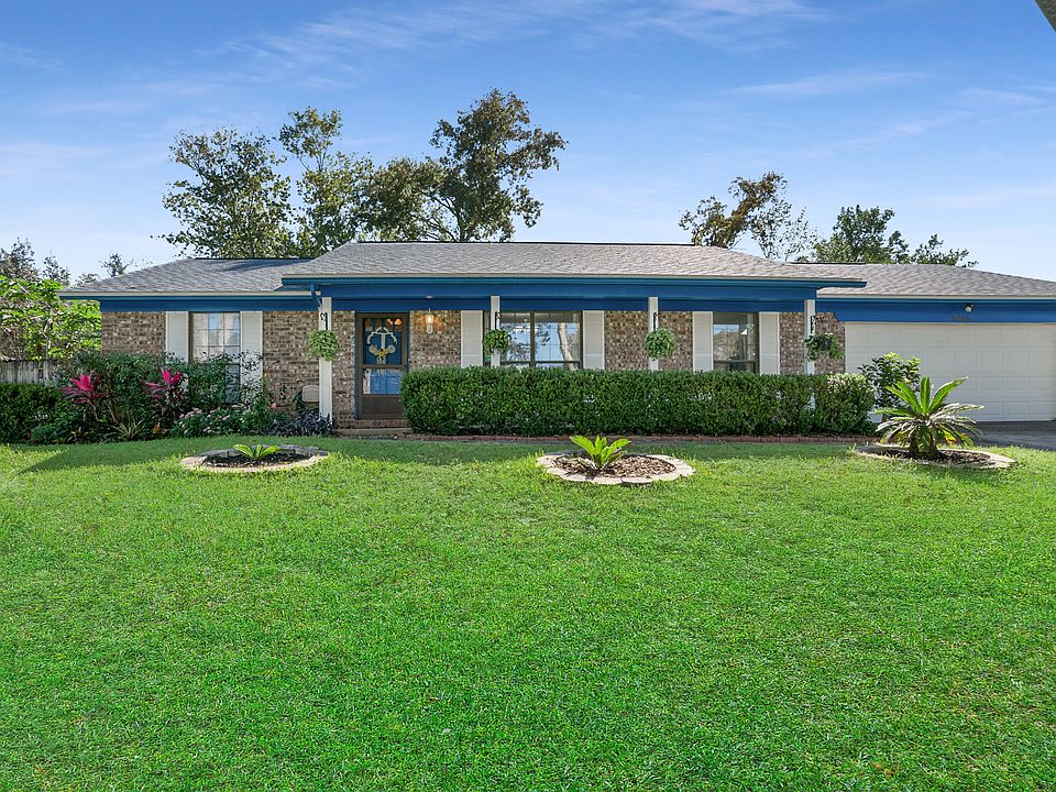 1st image of 2606 Sandlewood Cir