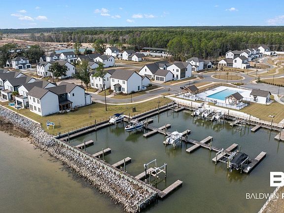 2nd image of 841 Inlet Cir