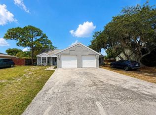 4045 Leaf Rd, Sebring, FL 33875