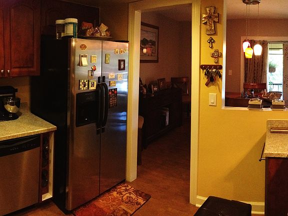 4th image of 7510 Camarina Calle